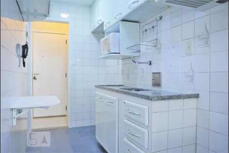 Apartamento para alugar com 57m², 2 quartos e 1 vagaCozinha