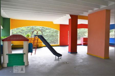 Apartamento para alugar com 57m², 2 quartos e 1 vagaÁrea Comum - Playground
