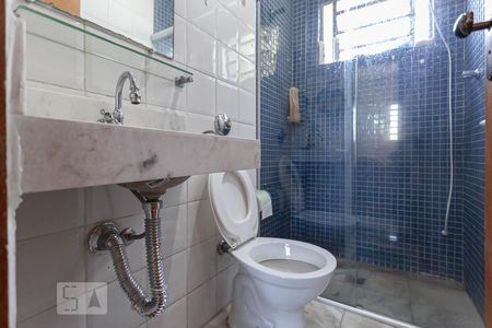 Apartamento para alugar com 68m², 3 quartos e sem vagaBanheiro social 