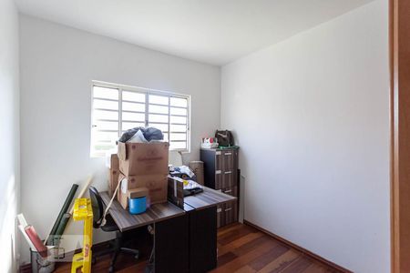 Quarto 1  de apartamento para alugar com 3 quartos, 68m² em Concórdia, Belo Horizonte