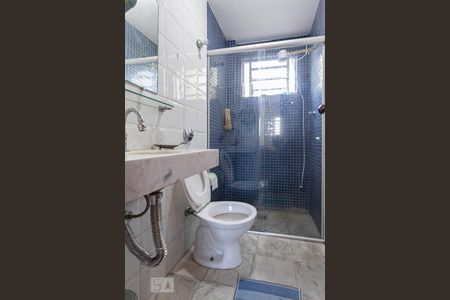 Apartamento para alugar com 68m², 3 quartos e sem vagaBanheiro social 