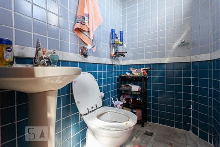 Apartamento para alugar com 68m², 3 quartos e sem vagaBanheiro da suíte 