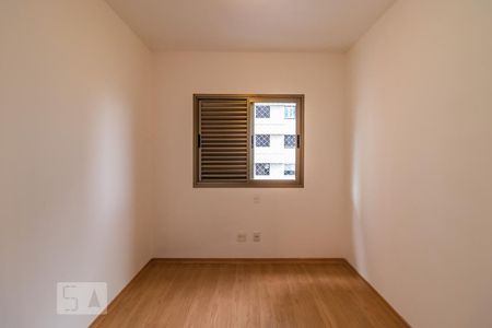 Quarto 1 de apartamento para alugar com 3 quartos, 80m² em Alphaville Industrial, Barueri