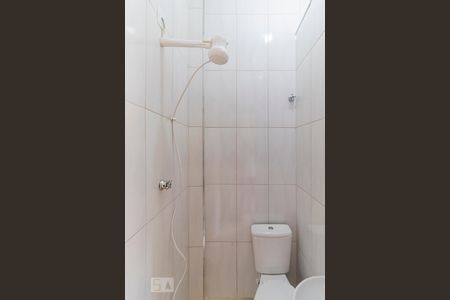 Banheiro de kitnet/studio para alugar com 1 quarto, 30m² em Bela Vista, São Paulo