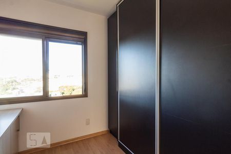 Quarto de apartamento à venda com 3 quartos, 75m² em Sarandi, Porto Alegre