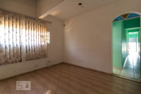 Sala de casa à venda com 3 quartos, 122m² em Jardim Guanabara, Belo Horizonte