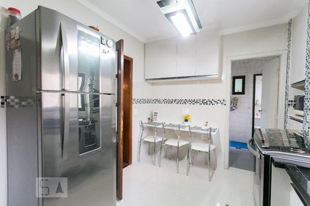Apartamento à venda com 84m², 3 quartos e 1 vagaCozinha