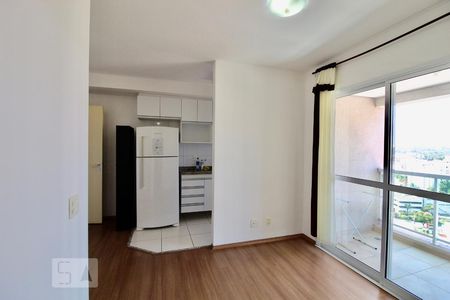 Sala de apartamento para alugar com 1 quarto, 42m² em Santo Amaro, São Paulo