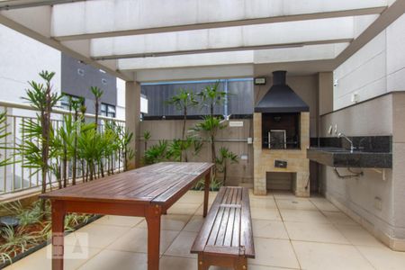 Studio para alugar com 33m², 1 quarto e 1 vaga Studio para alugar com 33m², 1 quarto e 1 vagaÁrea comum - Churrasqueira