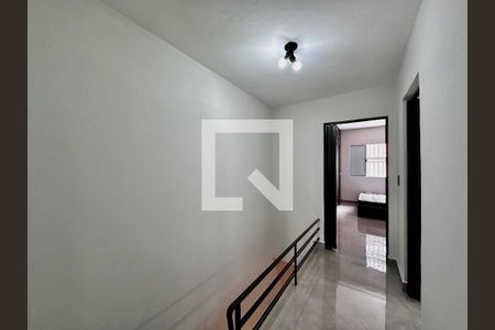 Corredor Quartos de casa à venda com 2 quartos, 140m² em Vila Gertrudes, São Paulo