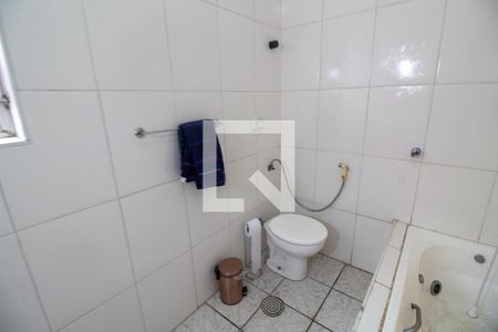 Banheiro de casa à venda com 3 quartos, 140m² em Vila Gertrudes, São Paulo