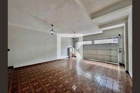 Casa à venda com 140m², 2 quartos e 2 vagasGaragem