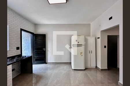 Casa à venda com 140m², 2 quartos e 2 vagasCozinha