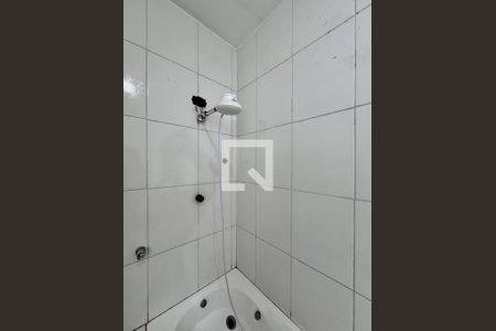 Casa à venda com 140m², 2 quartos e 2 vagasBanheiro