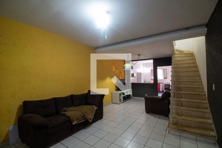 Sala de casa à venda com 3 quartos, 140m² em Vila Gertrudes, São Paulo