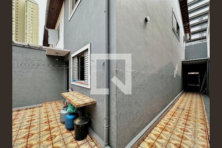 Casa à venda com 140m², 2 quartos e 2 vagasQuintal