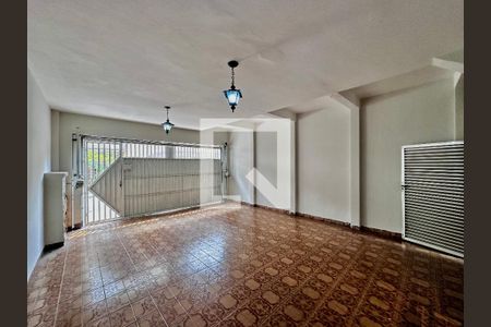 Casa à venda com 140m², 2 quartos e 2 vagasGaragem