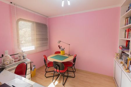 Apartamento à venda com 153m², 4 quartos e 3 vagasDormitório 3