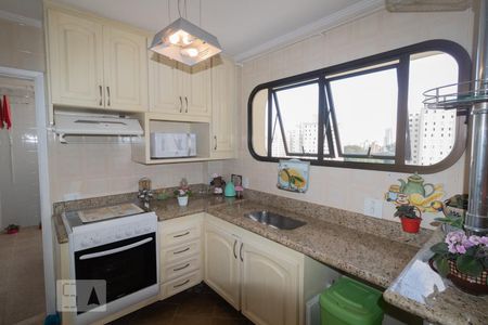 Apartamento à venda com 153m², 4 quartos e 3 vagasCozinha