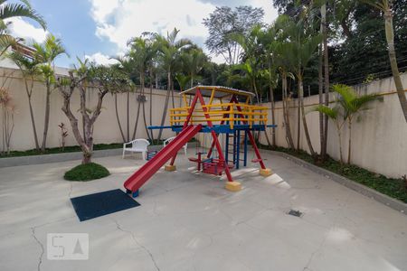 Apartamento à venda com 153m², 4 quartos e 3 vagasÁrea Comum - Playground