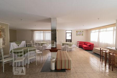 Apartamento à venda com 153m², 4 quartos e 3 vagasÁrea comum - Salão de festas