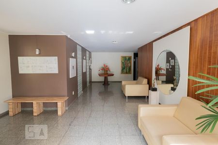 Apartamento à venda com 153m², 4 quartos e 3 vagasHall social