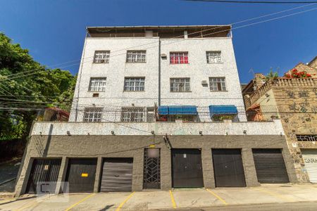 Apartamento para alugar com 100m², 1 quarto e sem vaga Apartamento para alugar com 100m², 1 quarto e sem vagaFachada