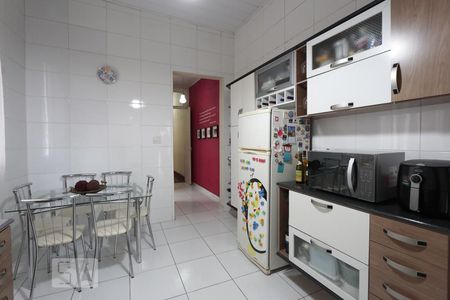 Casa à venda com 250m², 2 quartos e sem vagacozinha