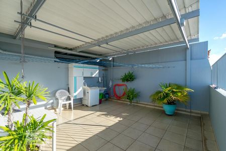 Apartamento à venda com 200m², 3 quartos e 3 vagasVaranda da Suíte - Lavanderia