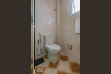 Apartamento à venda com 200m², 3 quartos e 3 vagasBanheiro 1