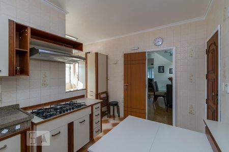 Apartamento à venda com 200m², 3 quartos e 3 vagasCozinha