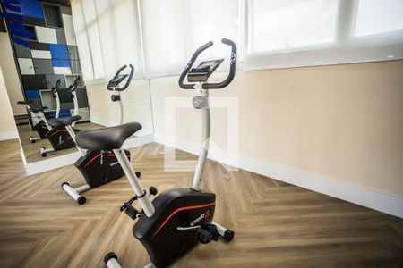 Apartamento para alugar com 56m², 2 quartos e 1 vaga Apartamento para alugar com 56m², 2 quartos e 1 vagaÁrea comum - Academia