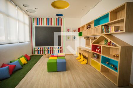 Apartamento para alugar com 56m², 2 quartos e 1 vaga Apartamento para alugar com 56m², 2 quartos e 1 vagaÁrea comum - Brinquedoteca