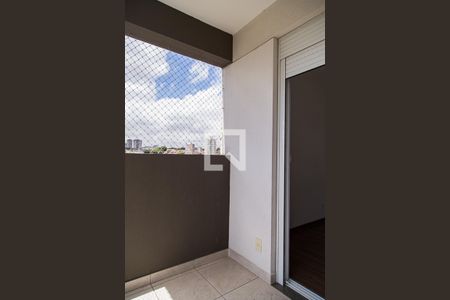 Apartamento para alugar com 56m², 2 quartos e 1 vaga Apartamento para alugar com 56m², 2 quartos e 1 vagaVaranda do Quarto 2