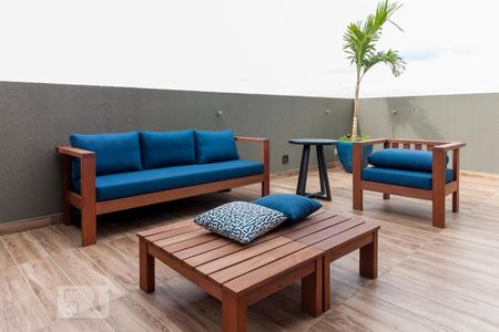 Apartamento para alugar com 56m², 3 quartos e 1 vaga Apartamento para alugar com 56m², 3 quartos e 1 vagaÁrea comum - Roof top