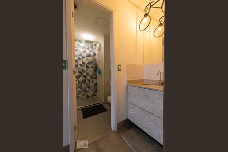 Studio à venda com 38m², 1 quarto e 1 vaga Studio à venda com 38m², 1 quarto e 1 vagaBanheiro