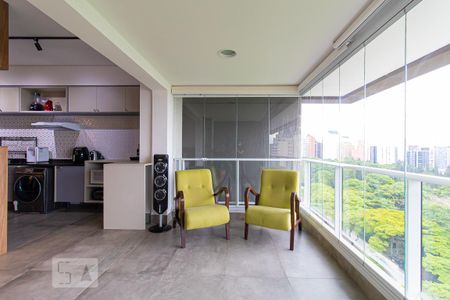Studio à venda com 38m², 1 quarto e 1 vaga Studio à venda com 38m², 1 quarto e 1 vagaStudio
