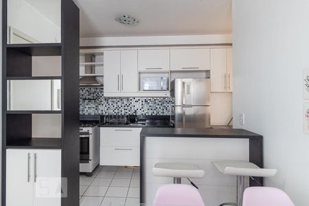 Sala de apartamento para alugar com 2 quartos, 52m² em Mário Quintana, Porto Alegre