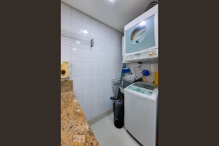 Apartamento à venda com 74m², 3 quartos e 2 vagasÁrea de Serviço 
