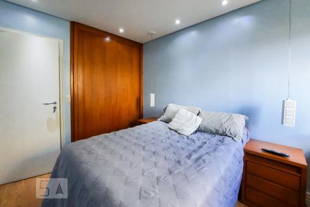 Apartamento à venda com 74m², 3 quartos e 2 vagasSuíte
