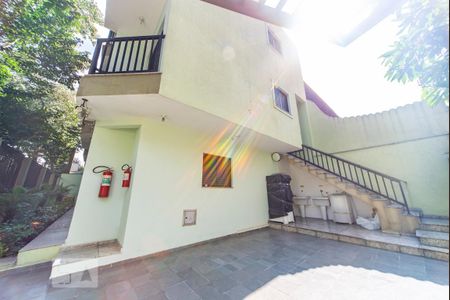 Área comum de kitnet/studio para alugar com 1 quarto, 20m² em Vila São Pedro, Santo André