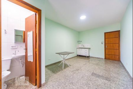 Kitnet de kitnet/studio para alugar com 1 quarto, 20m² em Vila São Pedro, Santo André