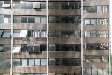 Apartamento à venda com 43m², 1 quarto e 1 vagaVista