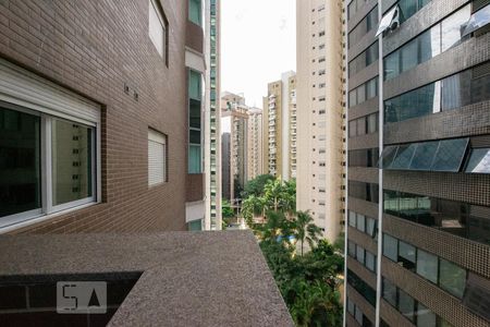 Apartamento à venda com 43m², 1 quarto e 1 vagaVista