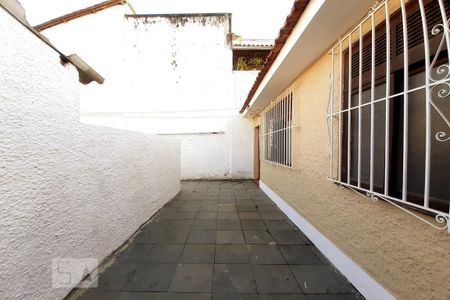 Casa para alugar com 70m², 1 quarto e sem vagaQuintal