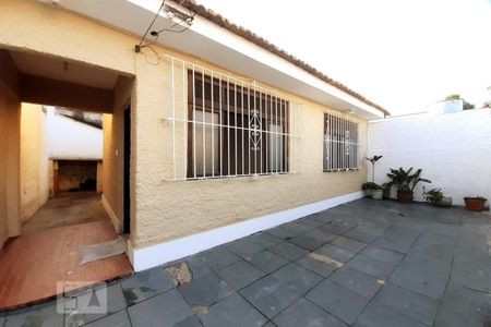 Casa para alugar com 70m², 1 quarto e sem vagaQuintal