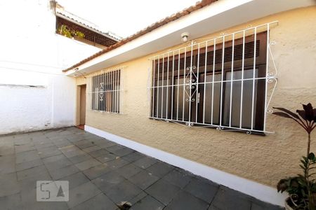 Casa para alugar com 70m², 1 quarto e sem vagaQuintal