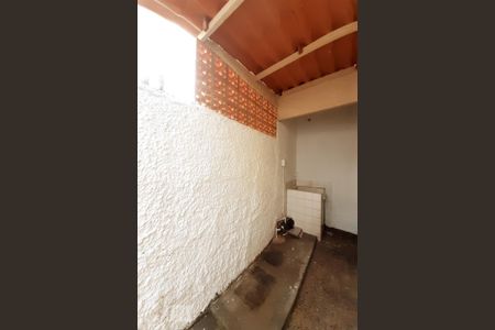 Casa para alugar com 70m², 1 quarto e sem vagaÁrea de Serviço