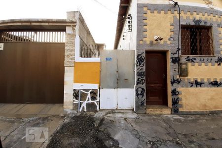 Casa para alugar com 70m², 1 quarto e sem vagaFachada
