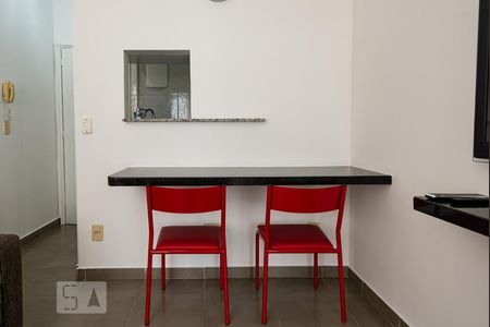 Sala de apartamento para alugar com 1 quarto, 35m² em Leblon, Rio de Janeiro